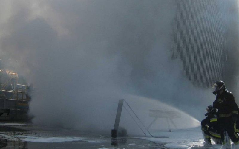Previnsa simulacro. Simulacro de extinción de incendio con heridos.